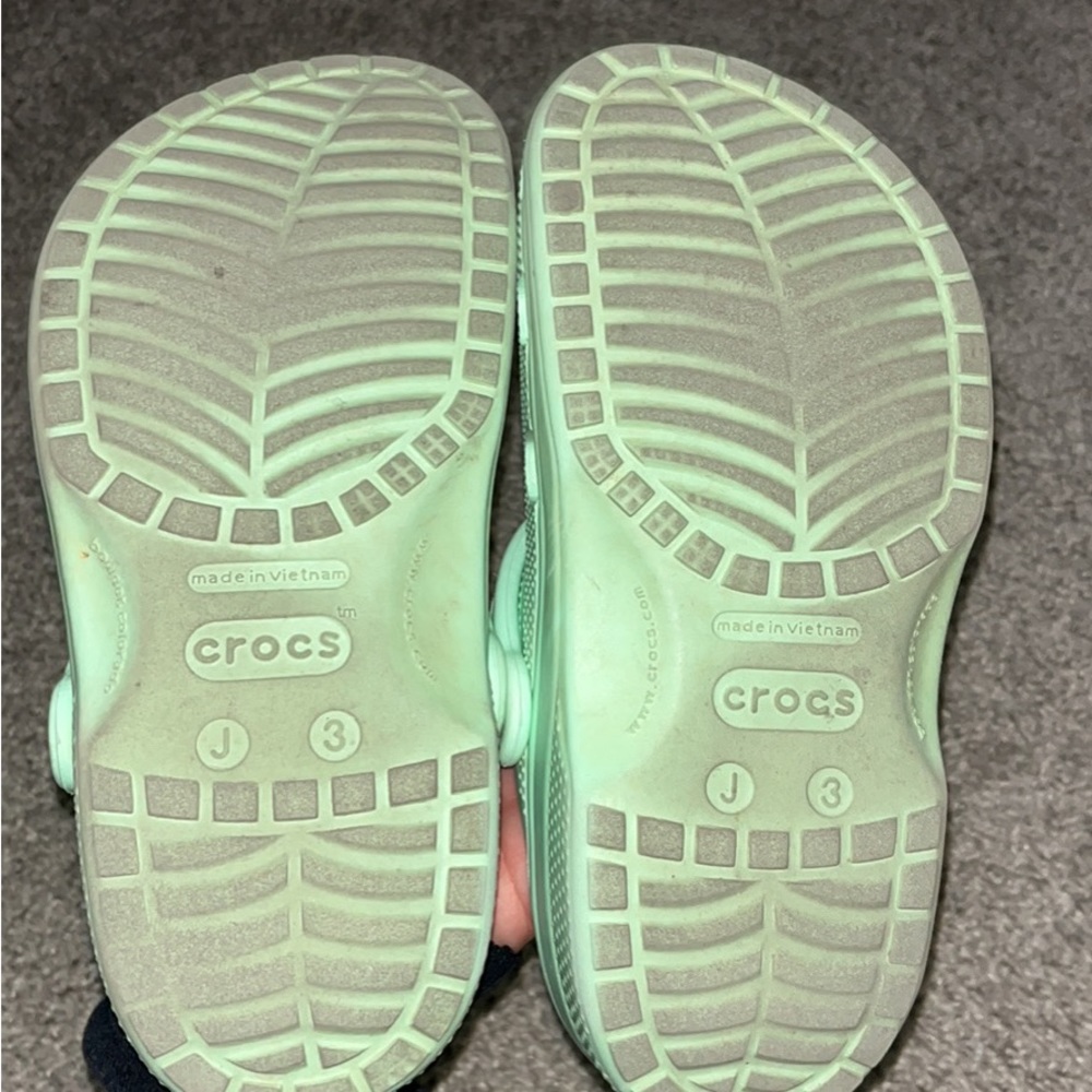 Crocs - Picture 2 of 2